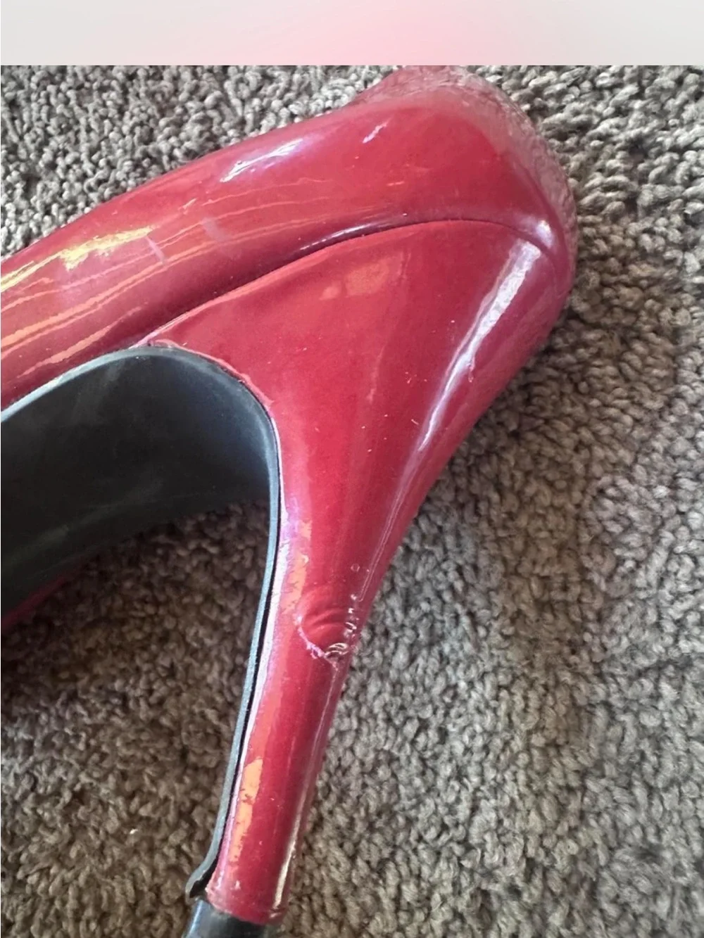 Jessica Simpson Classic Women's Patent Leather Pumps in Red- 8.5